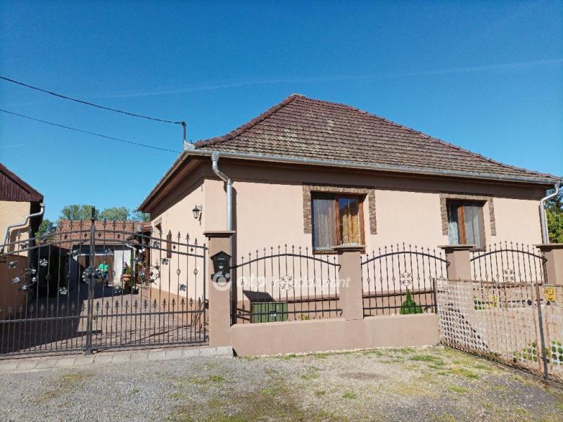 Eladó családi ház Sárospatak