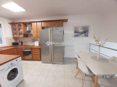 Eladó sorház Pécs