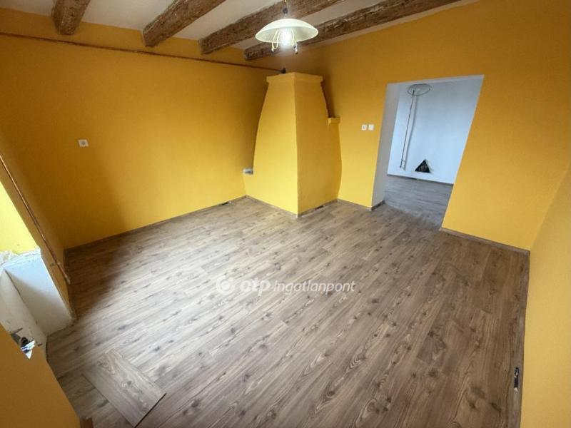 Eladó családi ház Cserkeszőlő