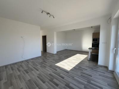 Eladó ikerház Nagytarcsa