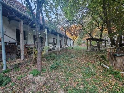 Eladó családi ház Bénye