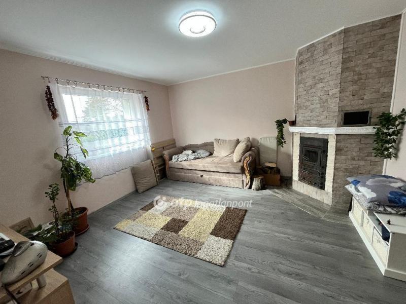 Eladó családi ház Tápiógyörgye