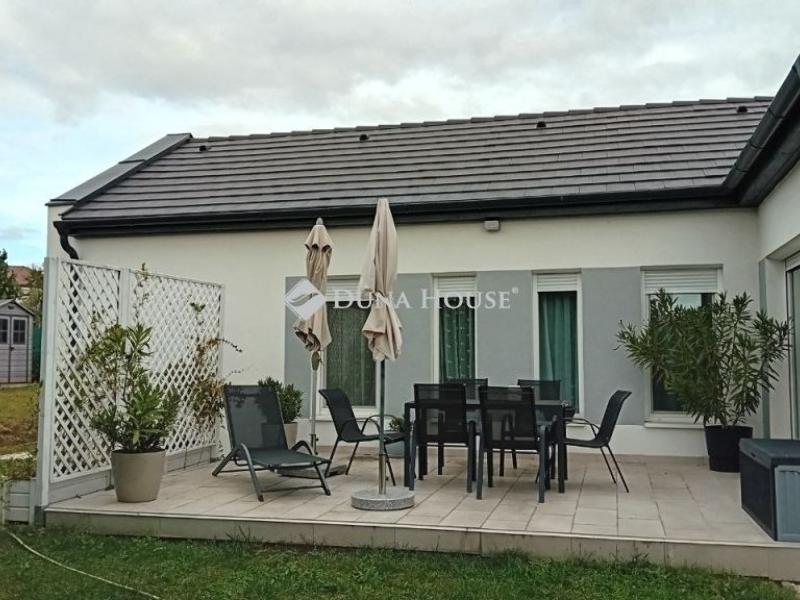 Eladó ikerház Telki