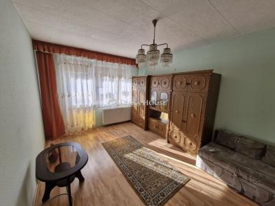 Eladó lakás Komárom