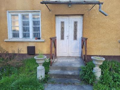 Eladó lakóövezeti telek Budapest