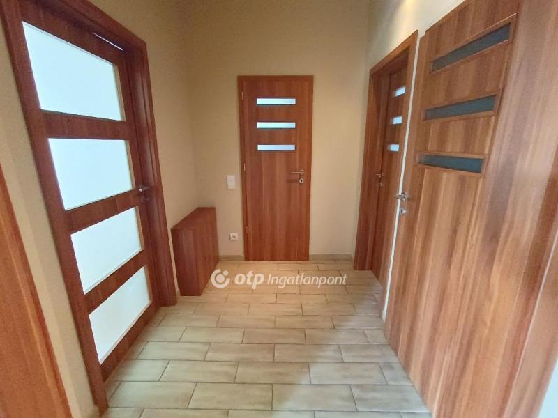 Eladó családi ház Budapest