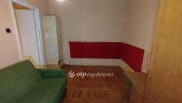 Eladó lakás Komló
