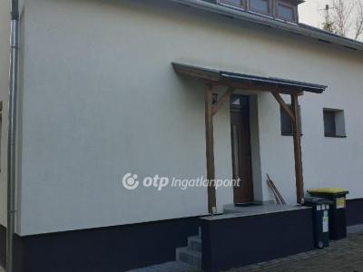 Eladó családi ház Balatonföldvár