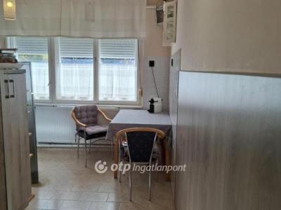 Eladó lakás Hajdúböszörmény