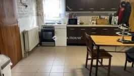 Eladó családi ház Baja