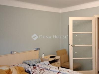 Eladó családi ház Isaszeg