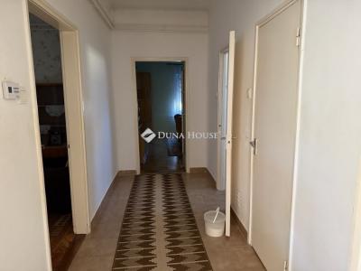 Eladó családi ház Maglód