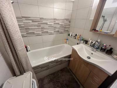 Eladó lakás Mosonmagyaróvár