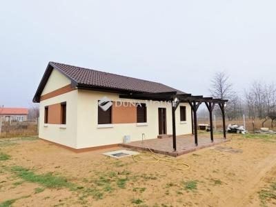 Eladó családi ház Kecskemét