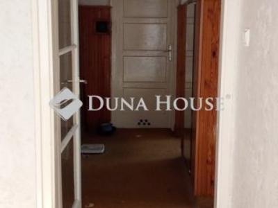 Eladó családi ház Érd