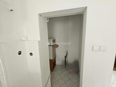 Kiadó lakás Budakeszi