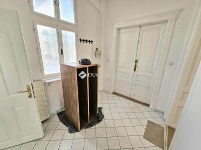 Kiadó lakás Budakeszi