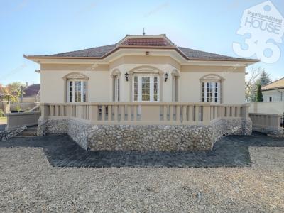 Eladó családi ház Kecskemét