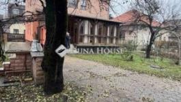Eladó családi ház Budapest
