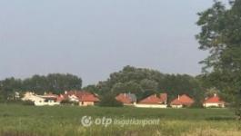 Eladó lakóövezeti telek Gyula