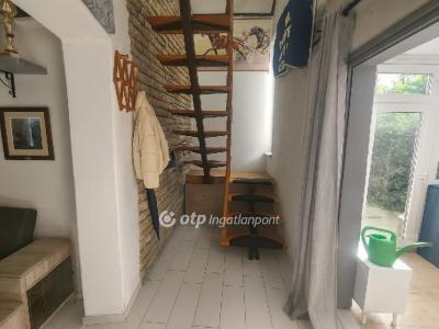 Eladó családi ház Dömsöd