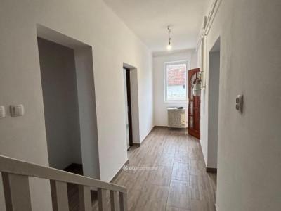 Eladó lakás Békéscsaba