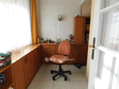 Eladó családi ház Pécs