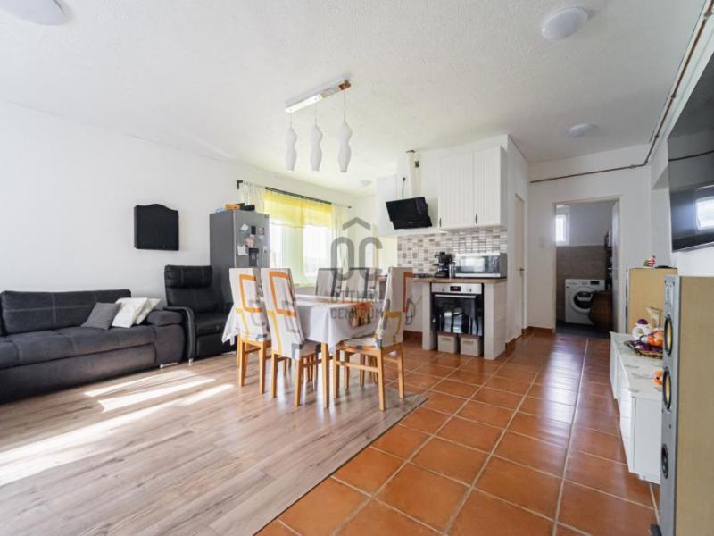 Eladó családi ház Isaszeg