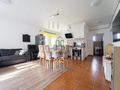 Eladó családi ház Isaszeg