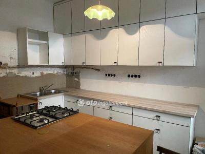 Eladó lakás Budapest