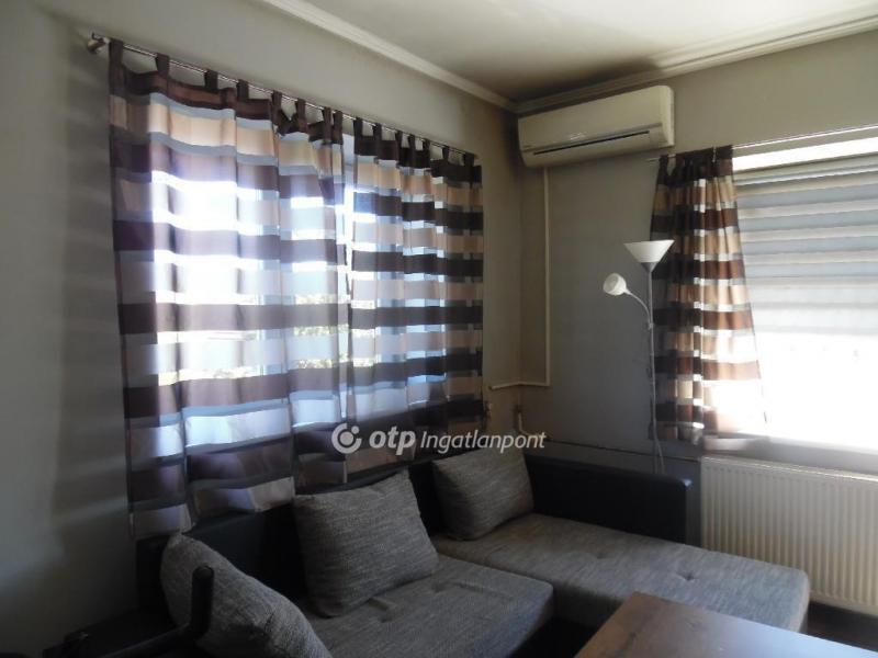 Eladó ikerház Budapest