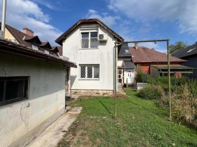 Eladó családi ház Budapest