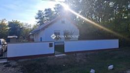 Eladó családi ház Dánszentmiklós