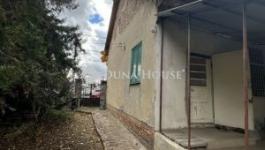 Eladó családi ház Budapest