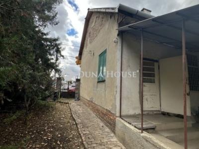 Eladó családi ház Budapest