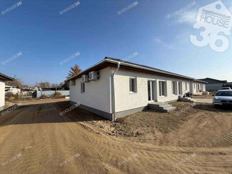 Eladó ikerház Kecskemét