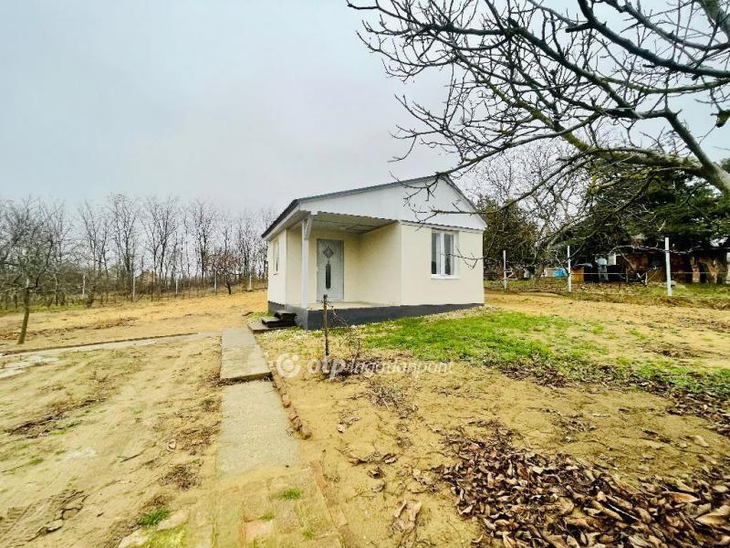 Eladó nyaraló Debrecen