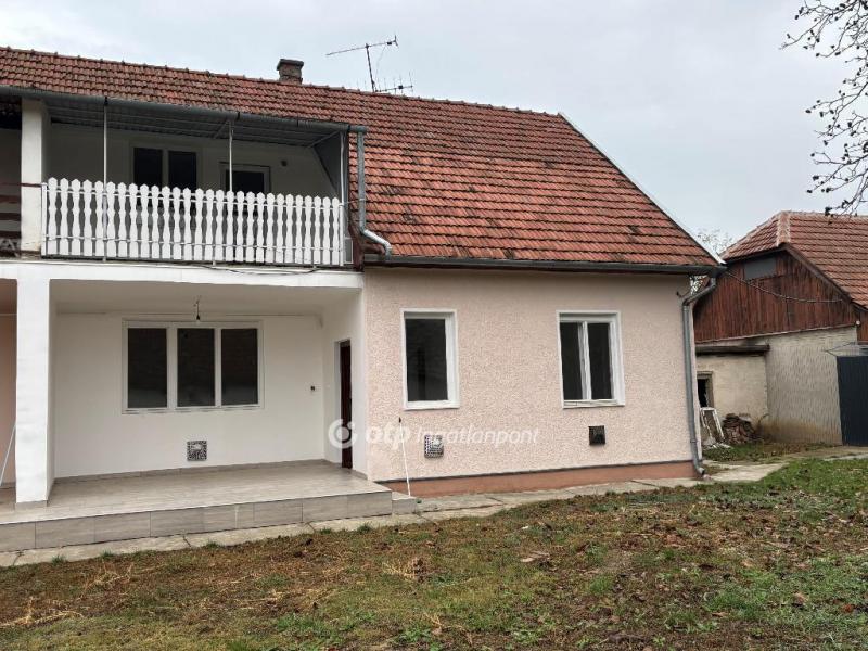 Eladó lakás Békéscsaba