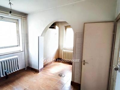 Eladó családi ház Budapest