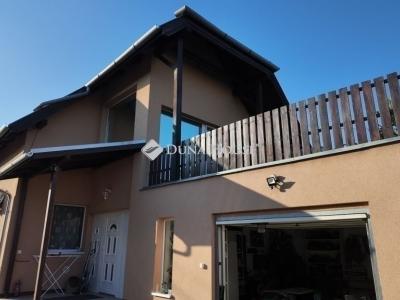 Eladó családi ház Gyál