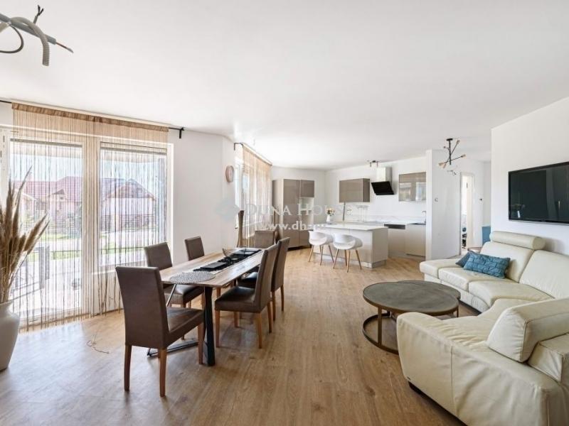 Eladó ikerház Pécel