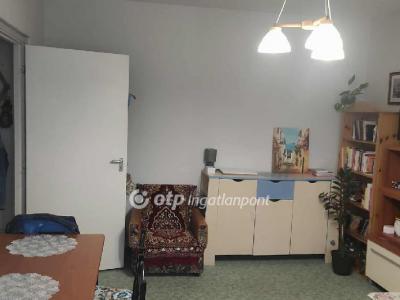 Eladó lakás Pécs