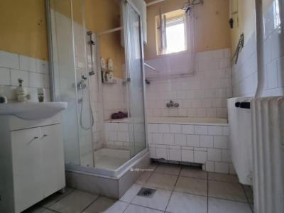 Eladó családi ház Pápa