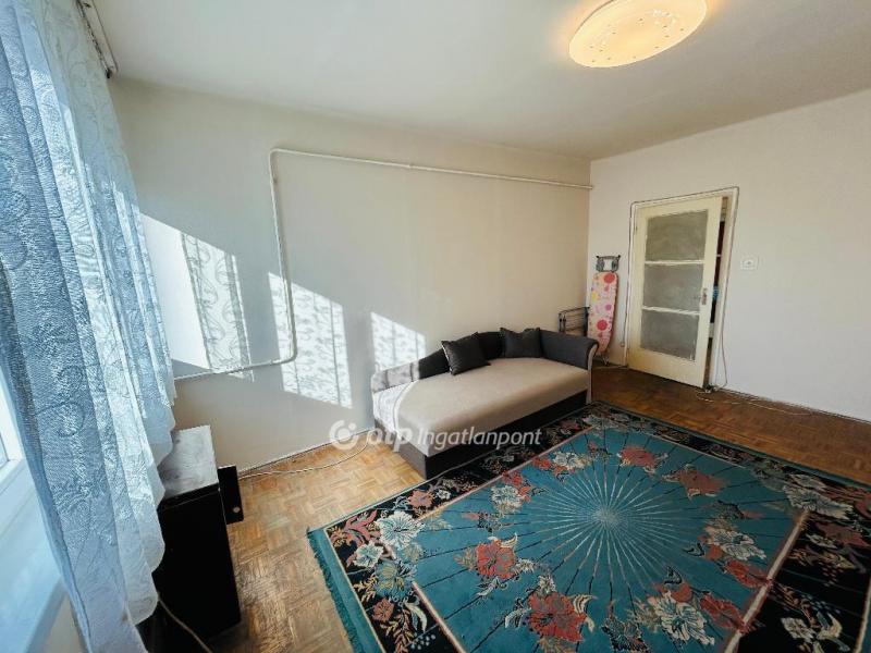 Eladó lakás Debrecen