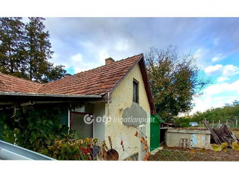 Eladó családi ház Debrecen