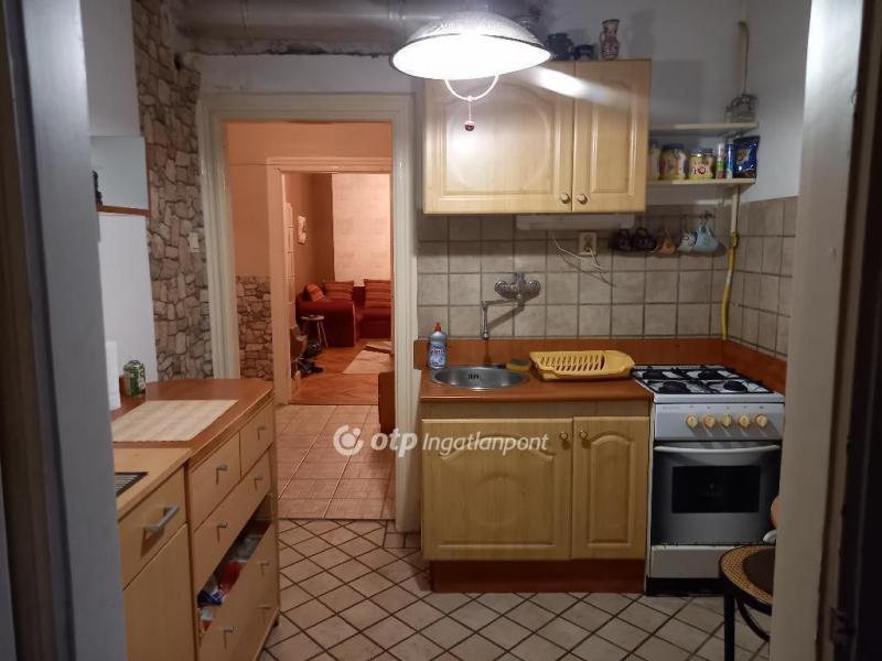 Eladó lakás Budapest