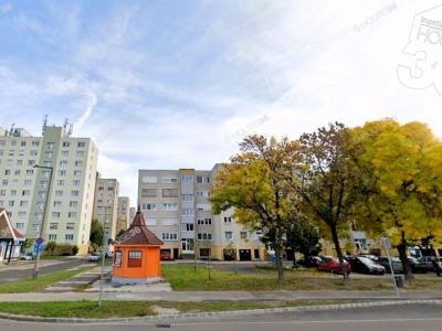 Eladó lakás Kecskemét