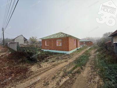 Eladó családi ház Kecskemét