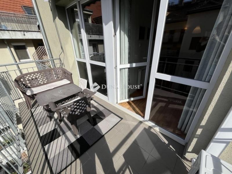 Eladó lakás Budapest