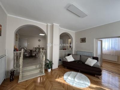 Eladó lakás Zalaegerszeg